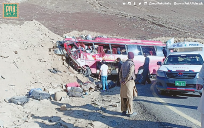 Skardu; Passenger bus fell into a ditch 16 people died.