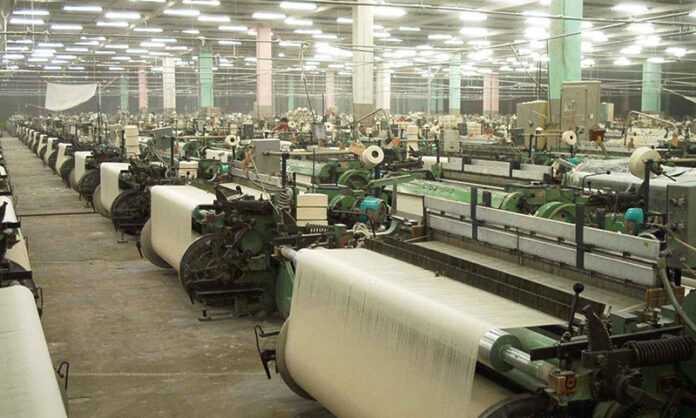 Textile exports dip by 61pc in first nine days of January