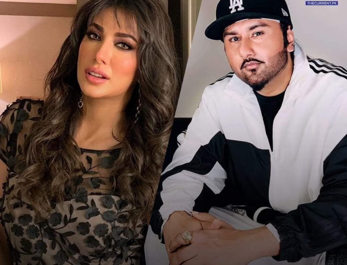 Mehwish Hayat gets an admirer in Bollywood’s Honey Singh