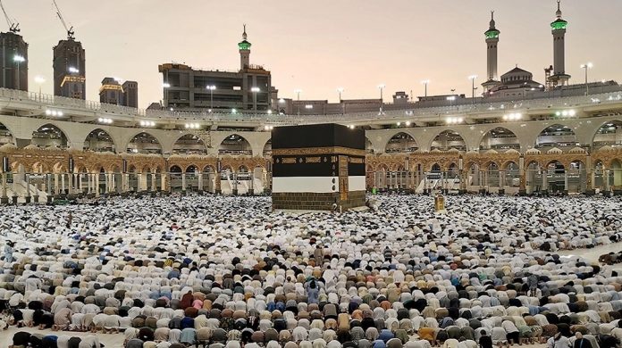 Saudi Arabia’s Ministry for Hajj & Umrah announced that pilgrims can now pay their fees and other dues in installments