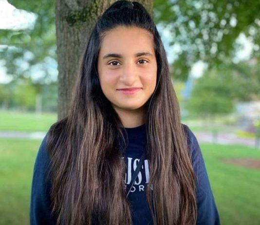 US-based Undergraduate Student Nabaa Naveed has become the first Pakistani and international student to be chosen for the CRISP Cancer Research Program in the United States Moment of Pride for Nation as Naba Naveed becomes first Pakistani who got selected for Cancer Research Program in the USA