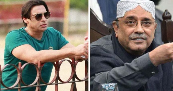 How did Asif Zardari help Shoaib Akhtar to end the five-year ban?