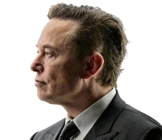 Elon Musk Deems College Education as “Overrated”, Claims Success Can Be Achieved Without a Degree
