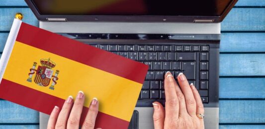 Spain Digital Nomad Visa: A Guide for Pakistani Applicants