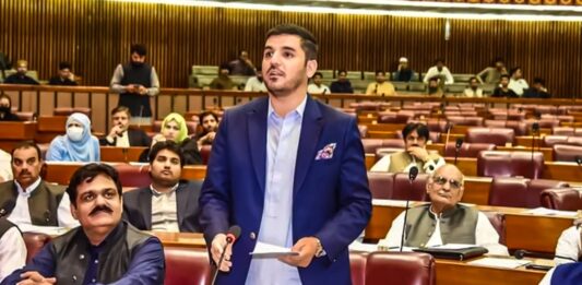 SC Reverses ECP’s Disqualification of MNA Adil Bazai SC Reverses ECP’s Disqualification of MNA Adil Bazai